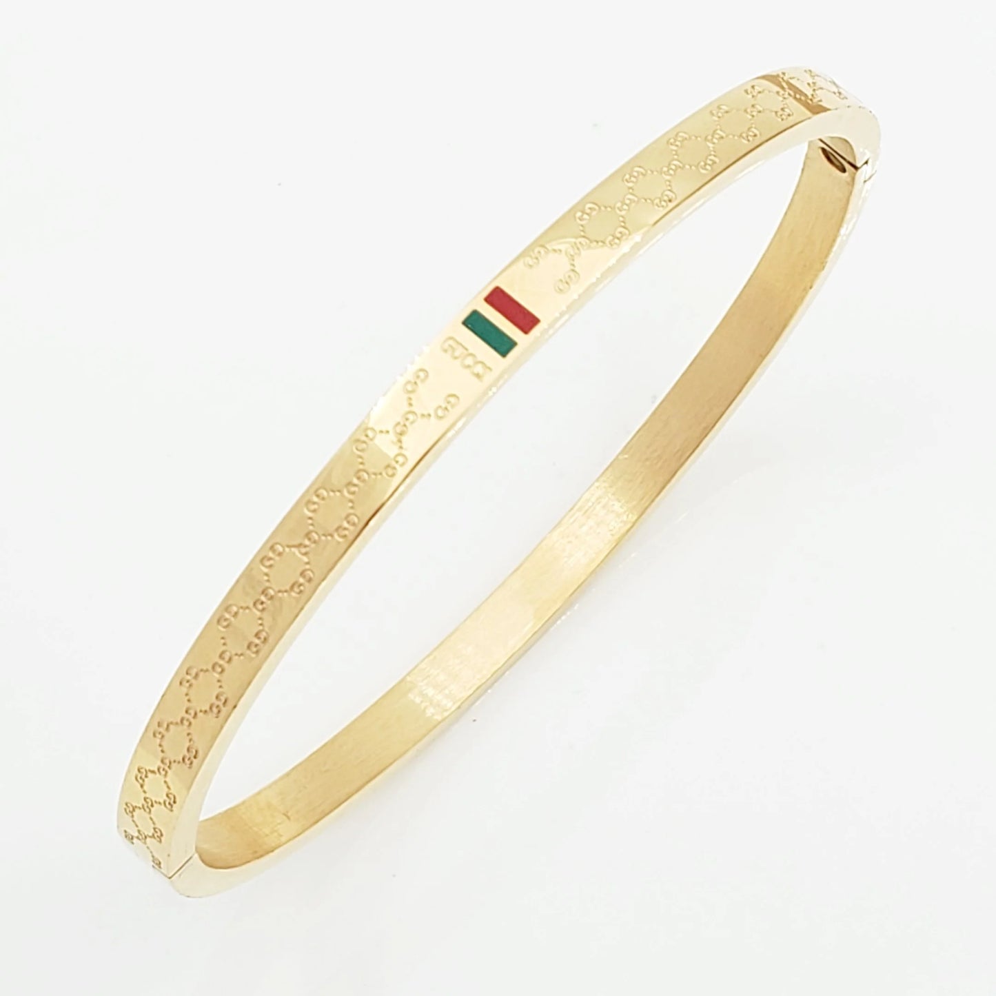 Luxury Gucci Branded kara Bangles-Unisex-for Both Boys And Girls-Adorable And Stylish-Stainless Material-Availible In Golden And Silver Colors.